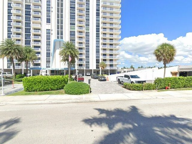 House image located at Hollywood, FL 33019