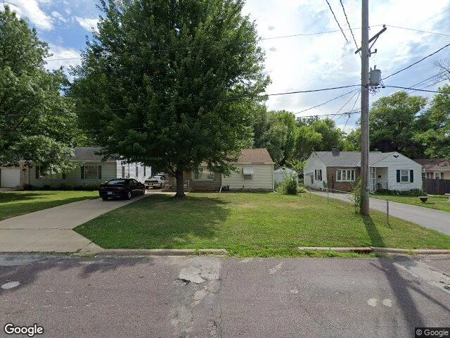 House image located at Peoria, IL 61604