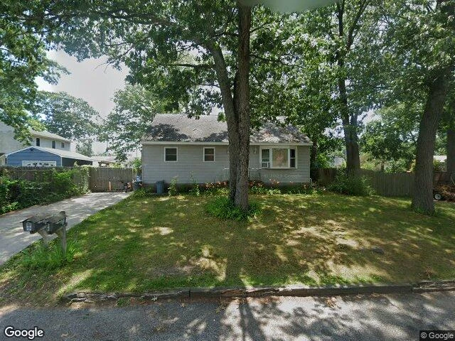 House image located at Islip, NY 11751