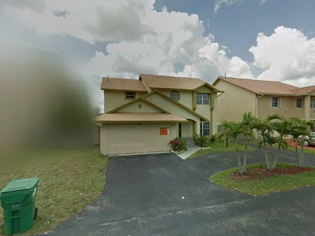 House image located at Hialeah, FL 33015