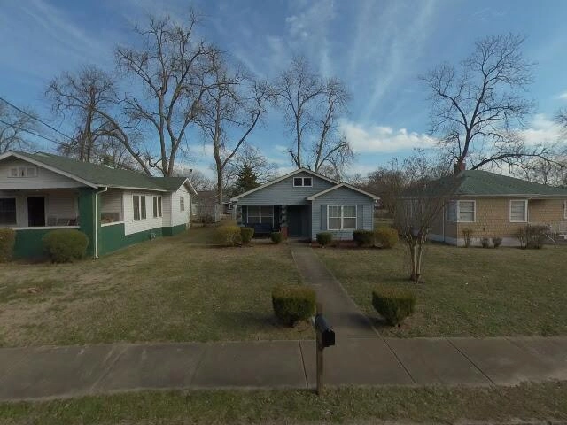 House image located at Nederland, TX 77627