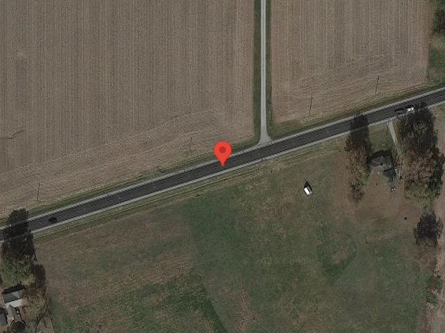 House image located at Staunton, IL 62088