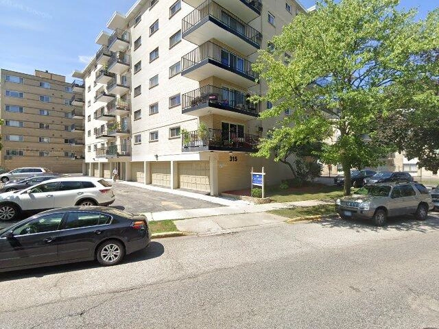 House image located at Forest Park, IL 60130