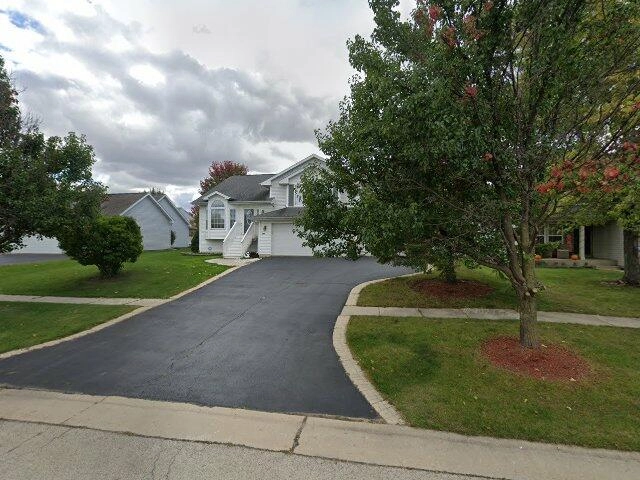 House image located at Poplar Grove, IL 61065