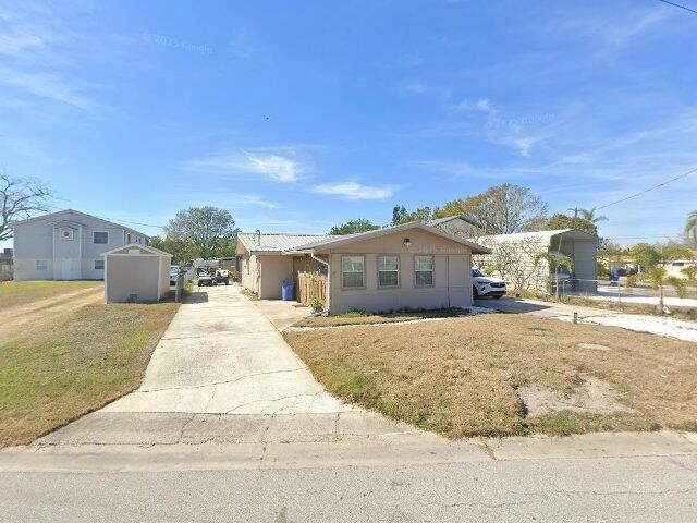 House image located at Ruskin, FL 33570