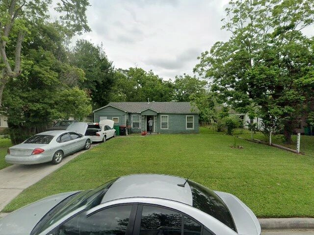 House image located at Baytown, TX 77520