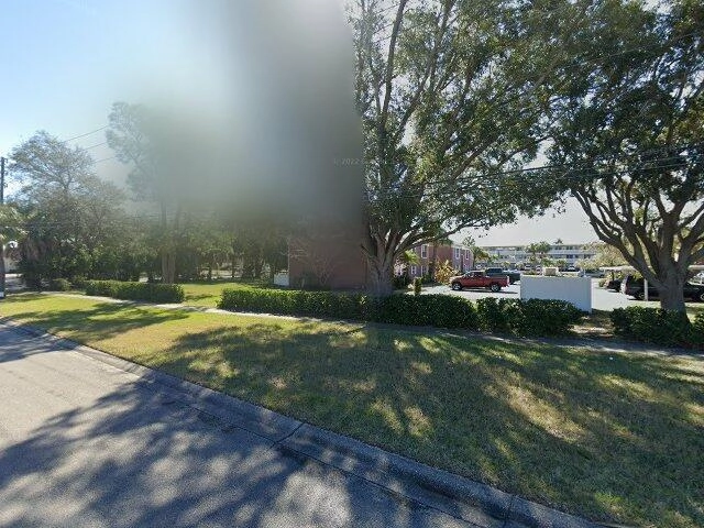 House image located at Saint Petersburg, FL 33702
