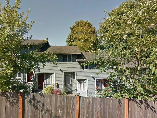 House image located at Everett, WA 98201