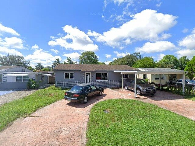 House image located at Hollywood, FL 33023