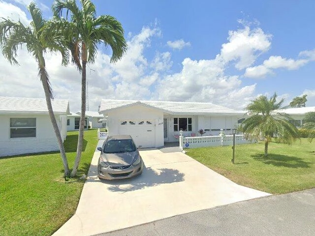 House image located at Boynton Beach, FL 33426