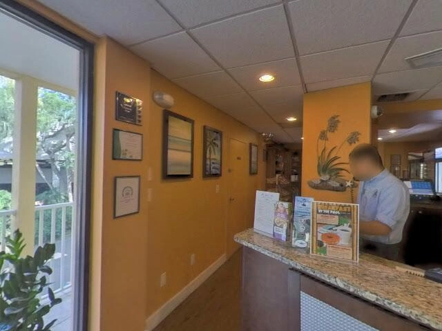 House image located at Tampa, FL 33607