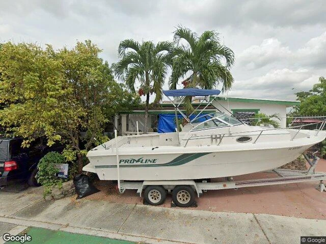 House image located at Miami, FL 33166