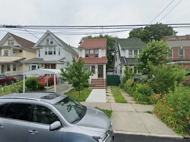 House image located at Richmond Hill, NY 11418