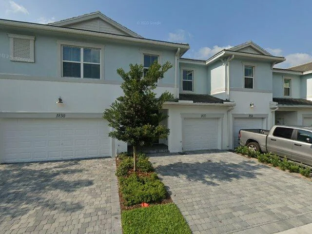 House image located at Deerfield Beach, FL 33442