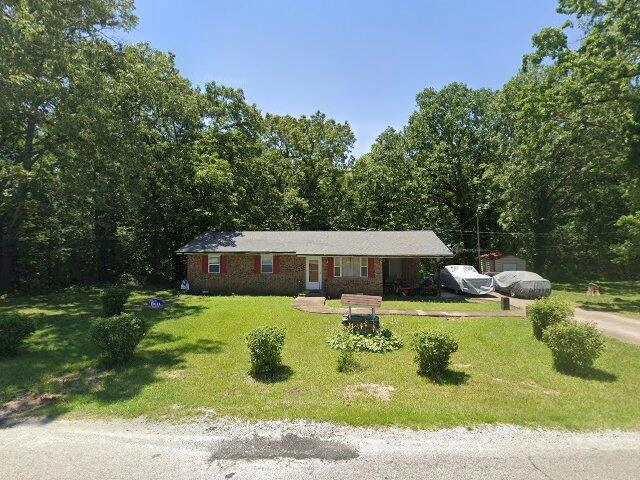 House image located at Henderson, TN 38340