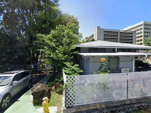 House image located at Honolulu, HI 96817