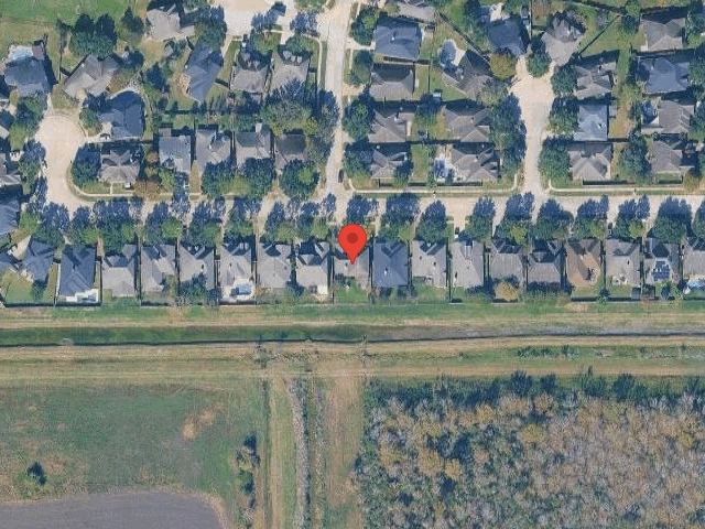 House image located at League City, TX 77573