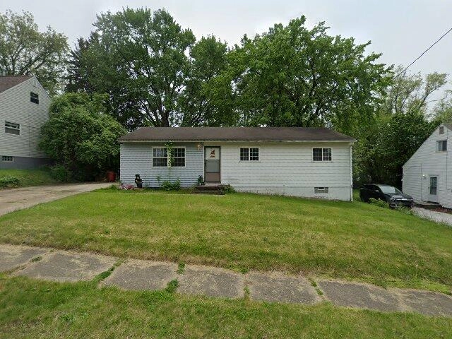 House image located at Akron, OH 44310