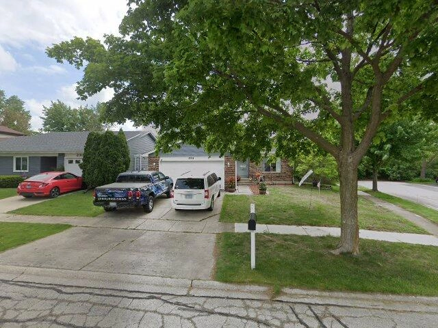 House image located at Woodridge, IL 60517