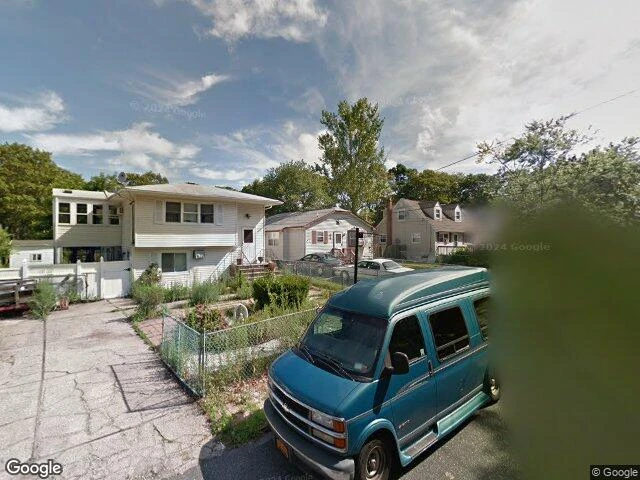 House image located at Mastic Beach, NY 11951