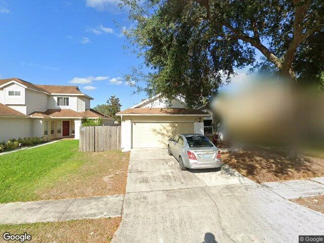 House image located at Valrico, FL 33594