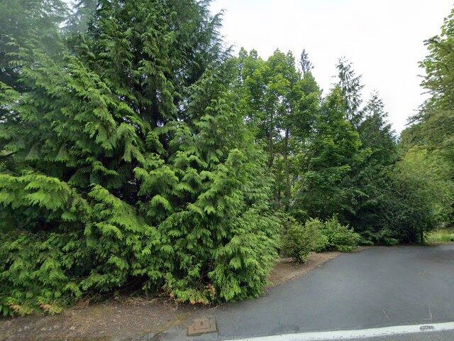 House image located at Portland, OR 97231