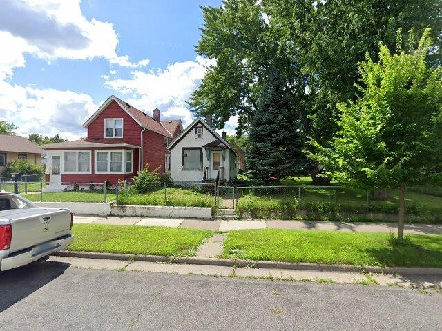 House image located at Saint Paul, MN 55104