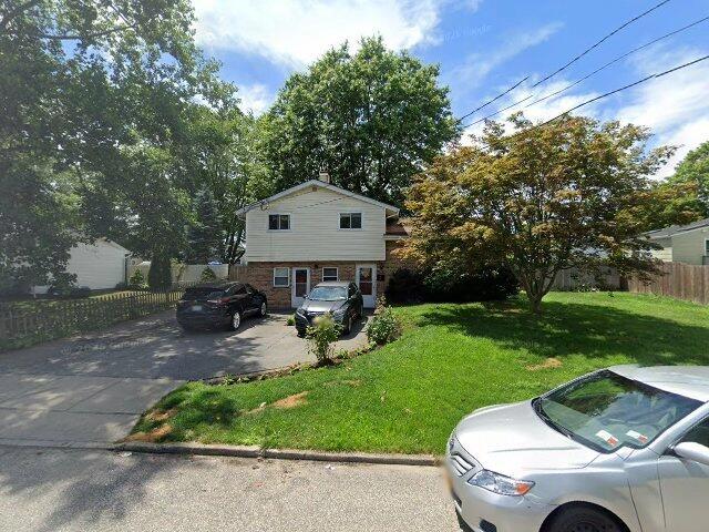 House image located at Medford, NY 11763