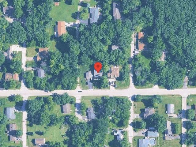 House image located at Saint Charles, IL 60174