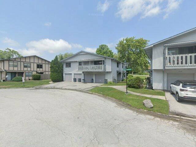 House image located at Country Club Hills, IL 60478