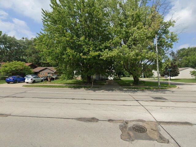 House image located at Champaign, IL 61821