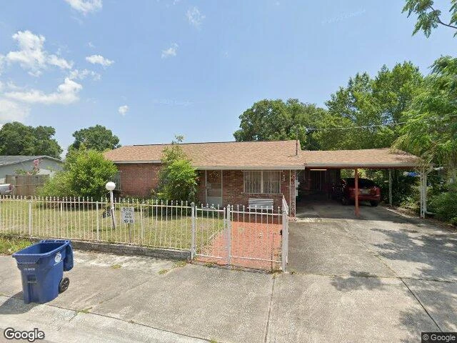 House image located at Tampa, FL 33605