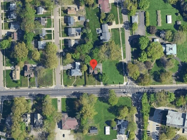 House image located at Akron, OH 44320