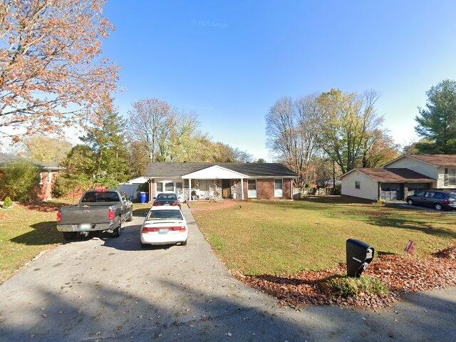 House image located at Bowling Green, KY 42104