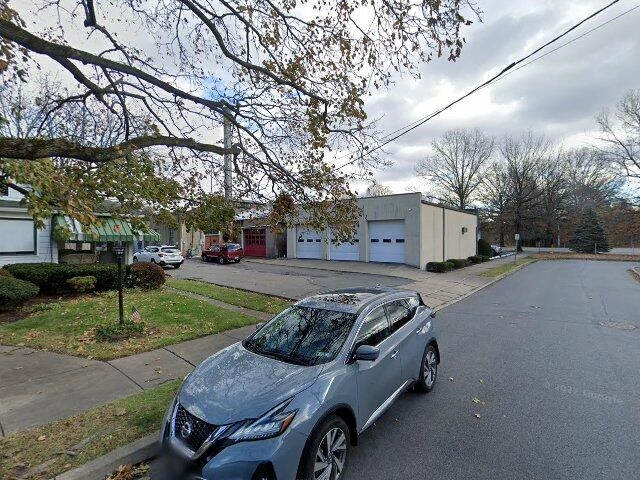 House image located at Akron, OH 44314