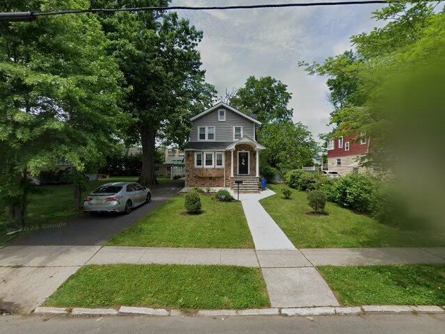 House image located at Roselle, NJ 07203