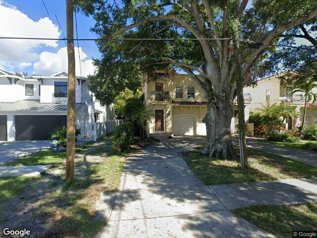 House image located at Tampa, FL 33609