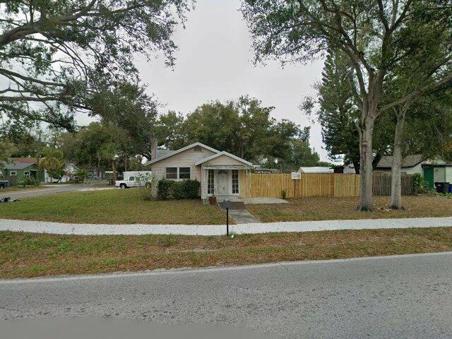 House image located at Saint Petersburg, FL 33714