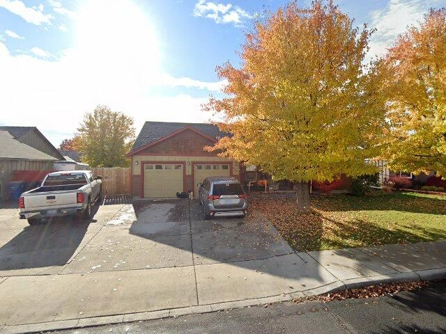 House image located at Redmond, OR 97756