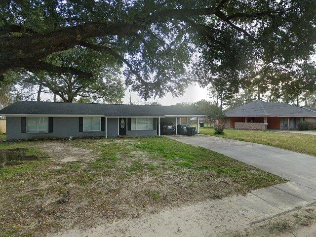 House image located at Tampa, FL 33624