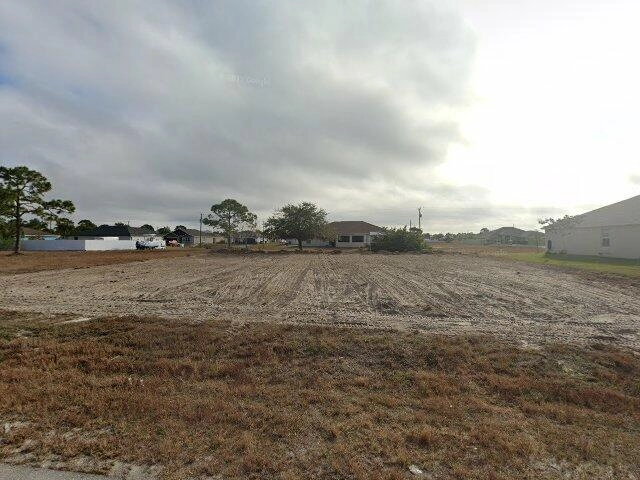 House image located at Cape Coral, FL 33993