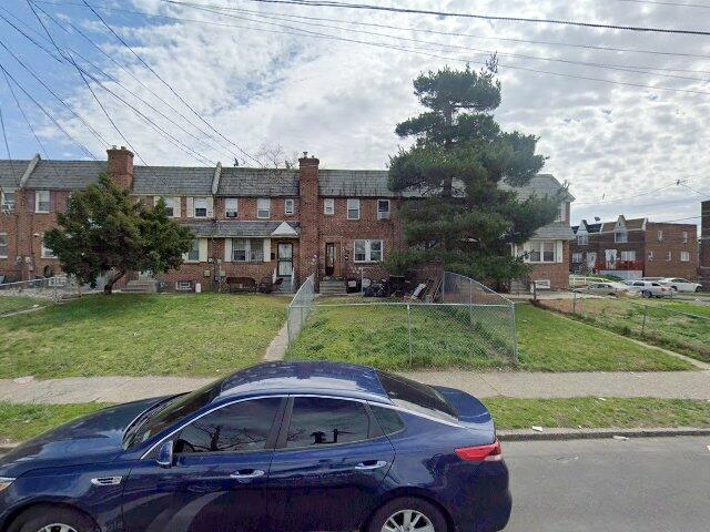 House image located at Camden, NJ 08105