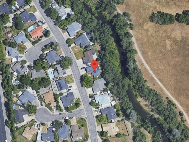 House image located at Redding, CA 96003