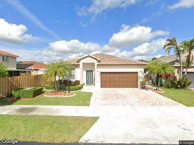 House image located at Miami, FL 33193