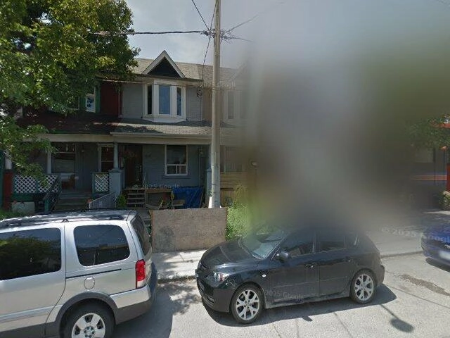 House image located at Geneva, IL 60134