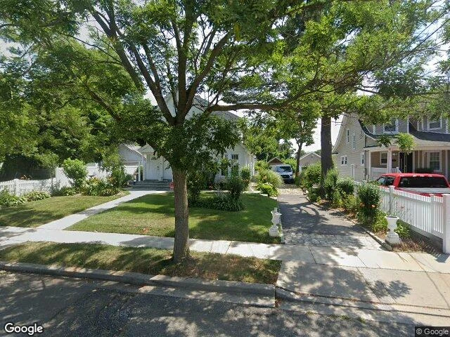 House image located at Freeport, NY 11520