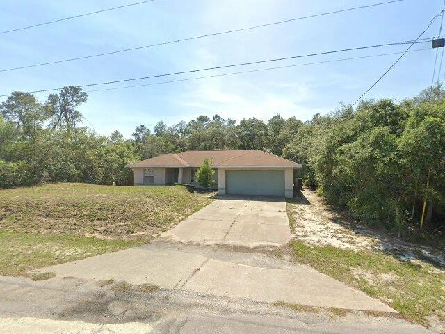 House image located at Ocklawaha, FL 32179