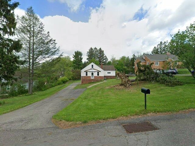 House image located at Coraopolis, PA 15108