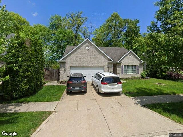 House image located at Valparaiso, IN 46385