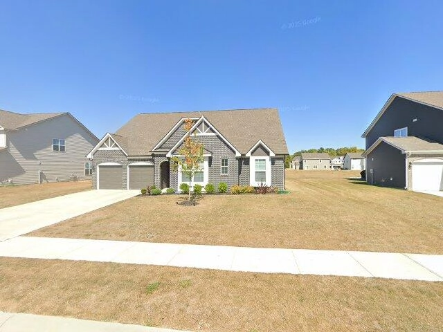 House image located at Brownsburg, IN 46112